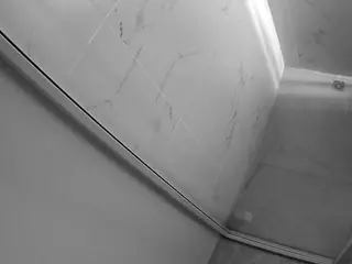 voyeurcam casa salsa bathroom 12's Live Sex Cam Show