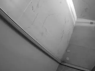 voyeurcam casa salsa bathroom 12's Live Sex Cam Show