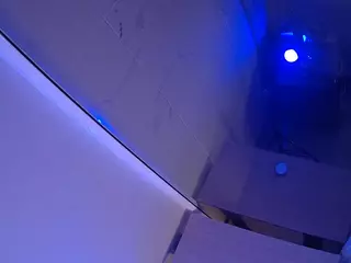 voyeurcam casa salsa bathroom 12's Live Sex Cam Show