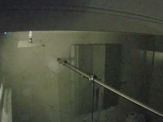 voyeurcam-casa-salsa-bathroom-13