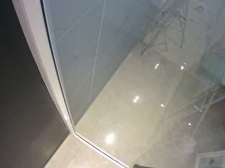 voyeurcam-casa-salsa-bathroom-13