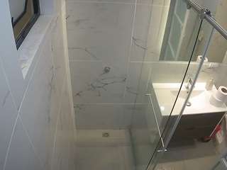 voyeurcam-casa-salsa-bathroom-13