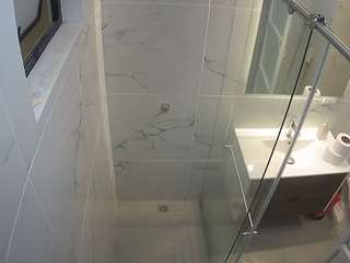 voyeurcam-casa-salsa-bathroom-13