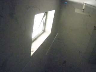 voyeurcam-casa-salsa-bathroom-13