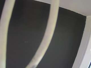 voyeurcam-casa-salsa-bathroom-13