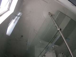 voyeurcam-casa-salsa-bathroom-13