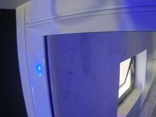 voyeurcam-casa-salsa-bathroom-13