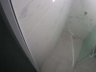 voyeurcam-casa-salsa-bathroom-13
