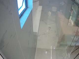 voyeurcam-casa-salsa-bathroom-13