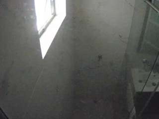voyeurcam-casa-salsa-bathroom-13