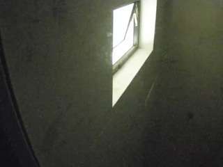 voyeurcam-casa-salsa-bathroom-13