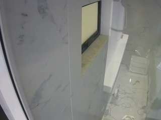 voyeurcam-casa-salsa-bathroom-13