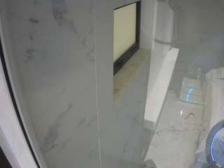 voyeurcam-casa-salsa-bathroom-13