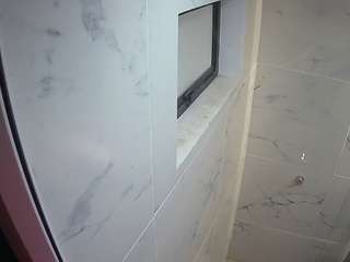 voyeurcam-casa-salsa-bathroom-13
