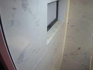 voyeurcam-casa-salsa-bathroom-13