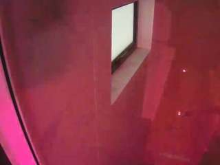 voyeurcam-casa-salsa-bathroom-13