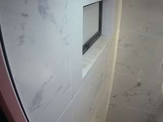 voyeurcam-casa-salsa-bathroom-13
