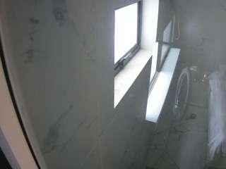 voyeurcam-casa-salsa-bathroom-13