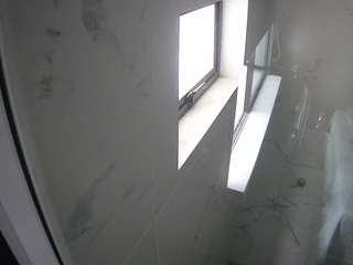 voyeurcam-casa-salsa-bathroom-13