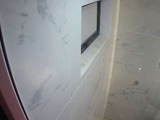 voyeurcam-casa-salsa-bathroom-13