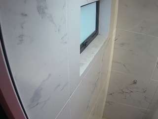 voyeurcam-casa-salsa-bathroom-13