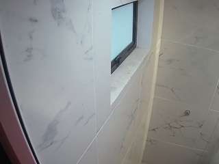 voyeurcam-casa-salsa-bathroom-13