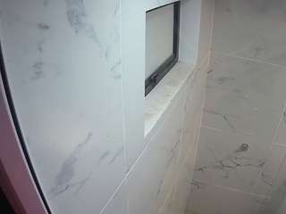 voyeurcam-casa-salsa-bathroom-13