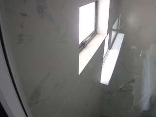 voyeurcam-casa-salsa-bathroom-13