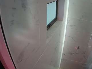 voyeurcam-casa-salsa-bathroom-13