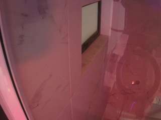 voyeurcam-casa-salsa-bathroom-13