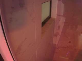 voyeurcam-casa-salsa-bathroom-13