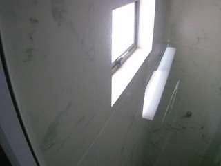 voyeurcam-casa-salsa-bathroom-13