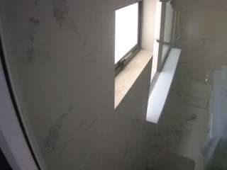 voyeurcam-casa-salsa-bathroom-13