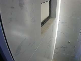 voyeurcam-casa-salsa-bathroom-13