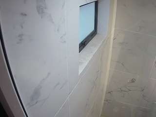 voyeurcam-casa-salsa-bathroom-13