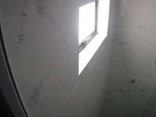 voyeurcam-casa-salsa-bathroom-13