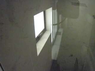 voyeurcam-casa-salsa-bathroom-13