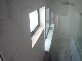 voyeurcam-casa-salsa-bathroom-13