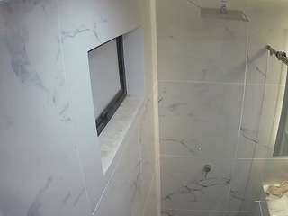 voyeurcam-casa-salsa-bathroom-13