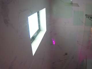 voyeurcam-casa-salsa-bathroom-13