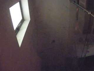 voyeurcam-casa-salsa-bathroom-13