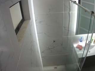 voyeurcam-casa-salsa-bathroom-13