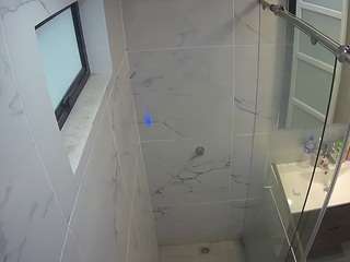 voyeurcam-casa-salsa-bathroom-13