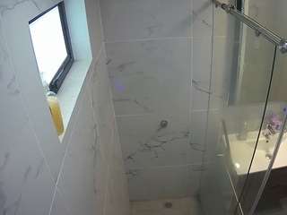 voyeurcam casa salsa bathroom 13