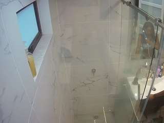 voyeurcam-casa-salsa-bathroom-13