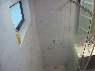 voyeurcam-casa-salsa-bathroom-13