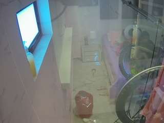 voyeurcam-casa-salsa-bathroom-13