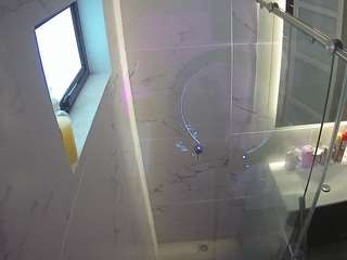 voyeurcam-casa-salsa-bathroom-13
