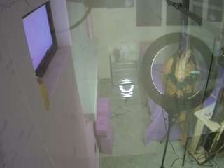 voyeurcam-casa-salsa-bathroom-13 live cam profile