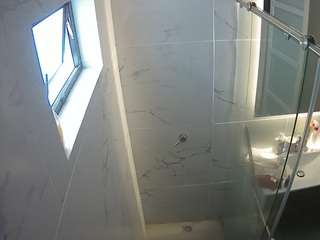 voyeurcam casa salsa bathroom 13